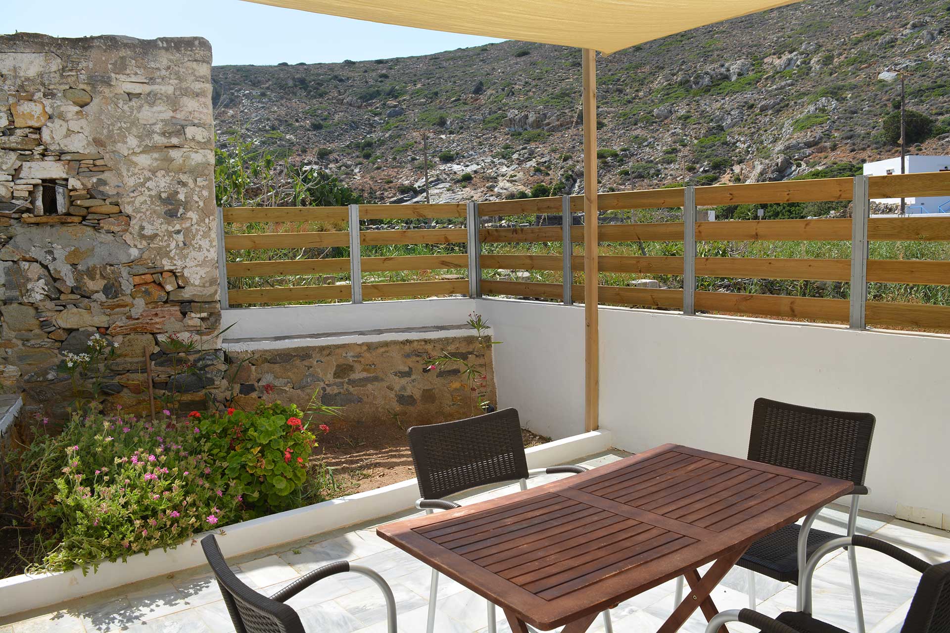 Το διαμέρισμα στα καταλύματα Κλάδος στη Σίφνο